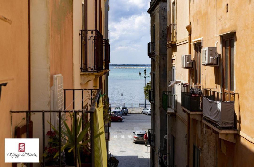 Il Rifugio Del Pirata Lägenhet Trapani Exteriör bild